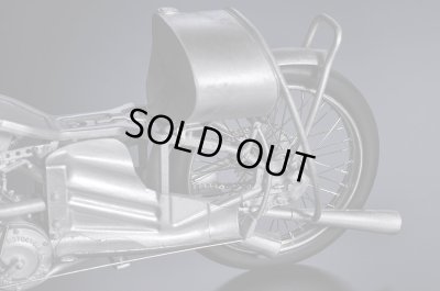 画像10: Model Factory Hiro 【K-734】1/9 Burt Munro Special [ Speed record in 1962 ] Fulldetail Kit