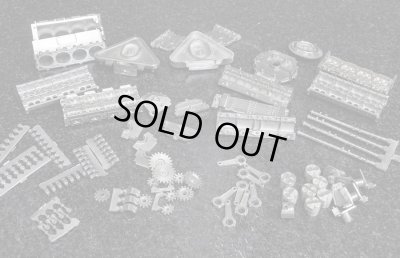 画像13:  Model Factory Hiro 【K-665】1/12 McLaren M26 VerB  Fulldetail Kit（オプションデカール付属） 