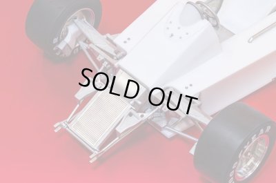 画像6:  Model Factory Hiro 【K-665】1/12 McLaren M26 VerB  Fulldetail Kit（オプションデカール付属） 