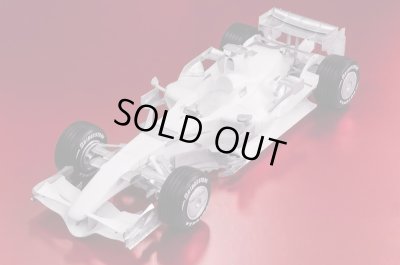画像12: Model Factory Hiro 【K-569】1/12 FERRARI F2007 VerB Proportion Kit（オプションデカール付属）