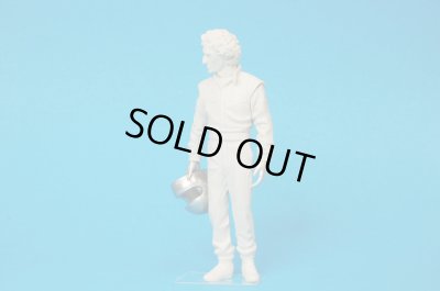 画像3: MFH【P1054】1/20scale F1 Driver Standing Figure TYPE.3