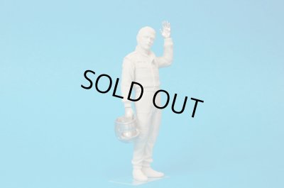 画像6: MFH【P1055】1/20scale F1 Driver Standing Figure TYPE.4